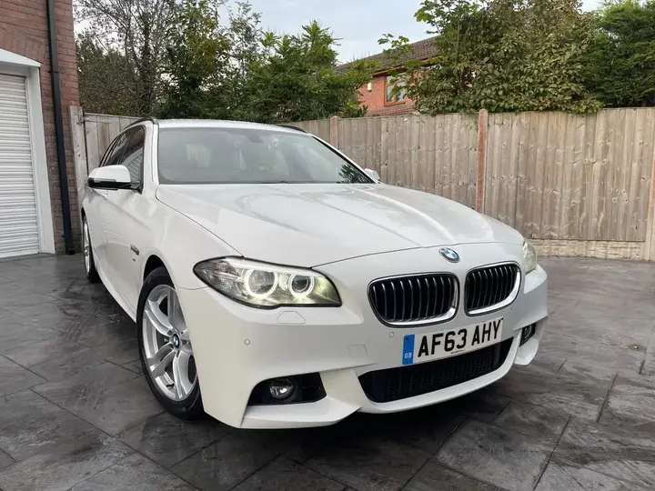 BMW 5 Series 2013 photo 2