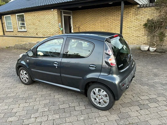 Citroen C1 2007 photo 3