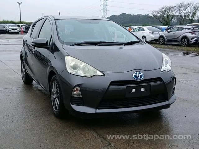 Toyota Aqua S