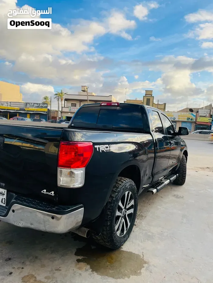 Toyota Tundra 2010 photo 4