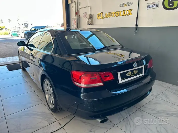 BMW 320I 2008 photo 4