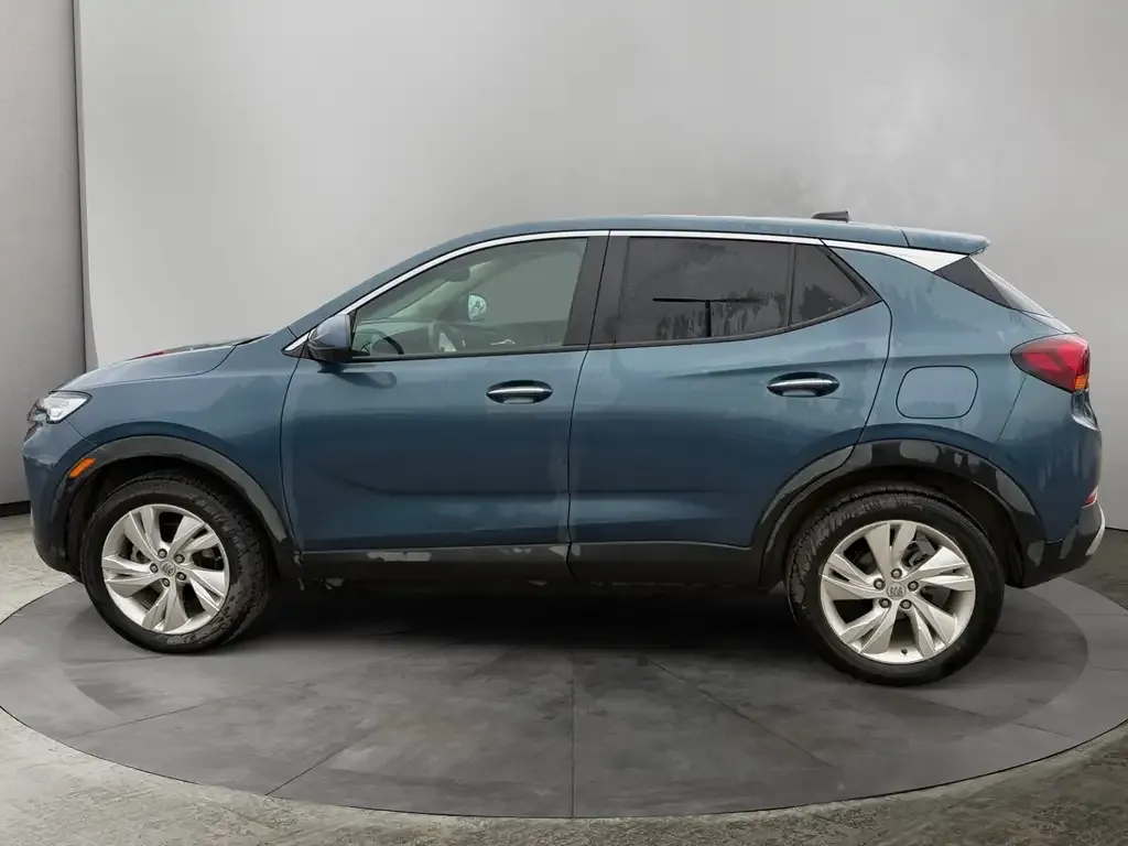 Buick Encore 2025 photo 2