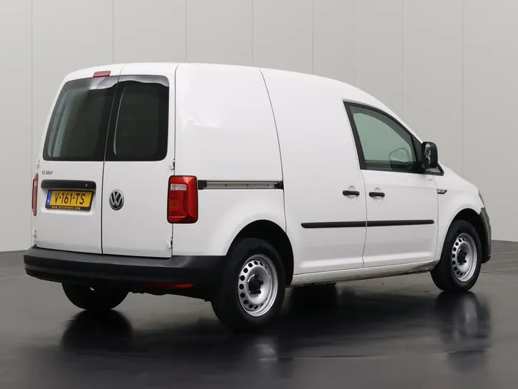 Volkswagen Caddy 2019 photo 2