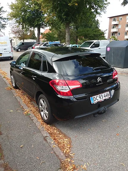 Citroen C4 2013 photo 3