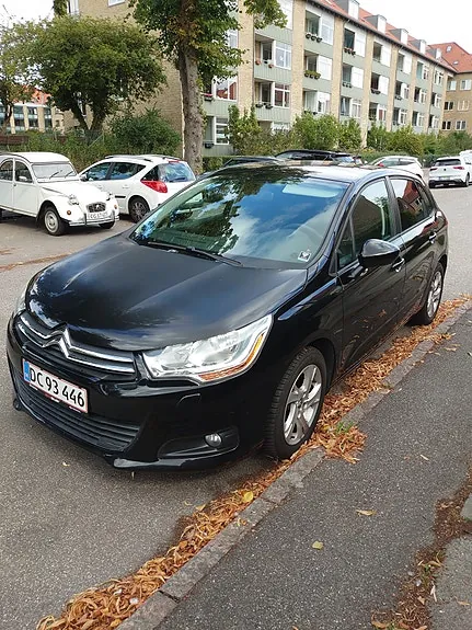 Citroen C4 2013 photo 2