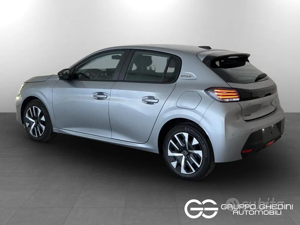 Peugeot 208 2026 photo 3