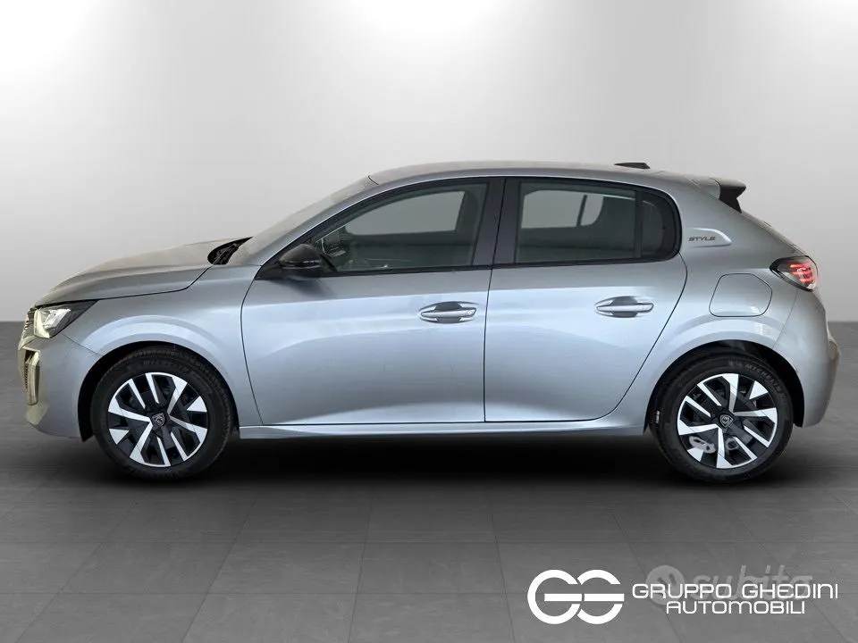 Peugeot 208 2026 photo 2