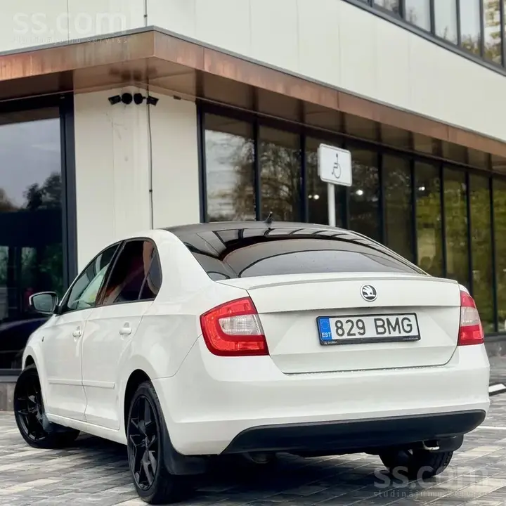 Skoda Rapid 2015 photo 5