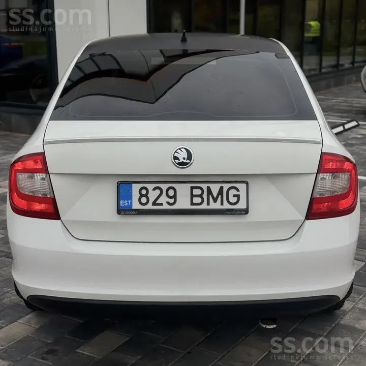 Skoda Rapid 2015 photo 3
