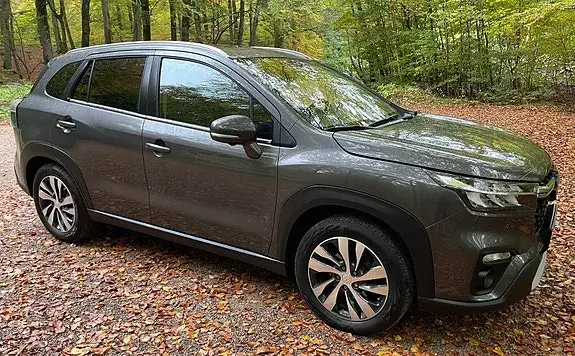Suzuki S-Cross