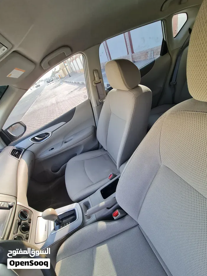 Nissan Tiida 2016 photo 4