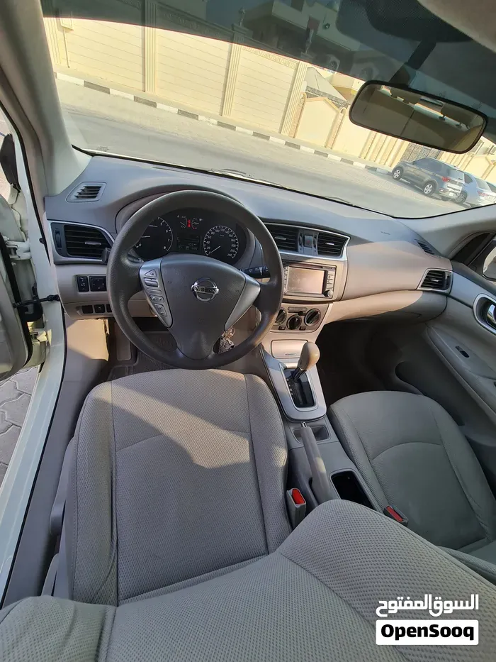 Nissan Tiida 2016 photo 3
