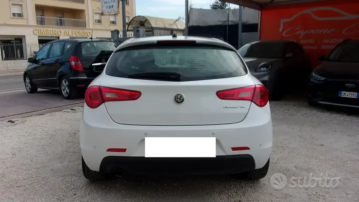 Alfa Romeo Giulietta 2017 photo 5