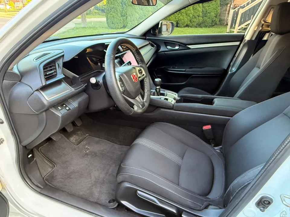 Honda Civic 2017 photo 5