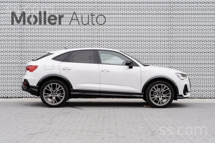 Audi Q3 2021 photo 5