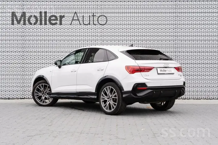 Audi Q3 2021 photo 3