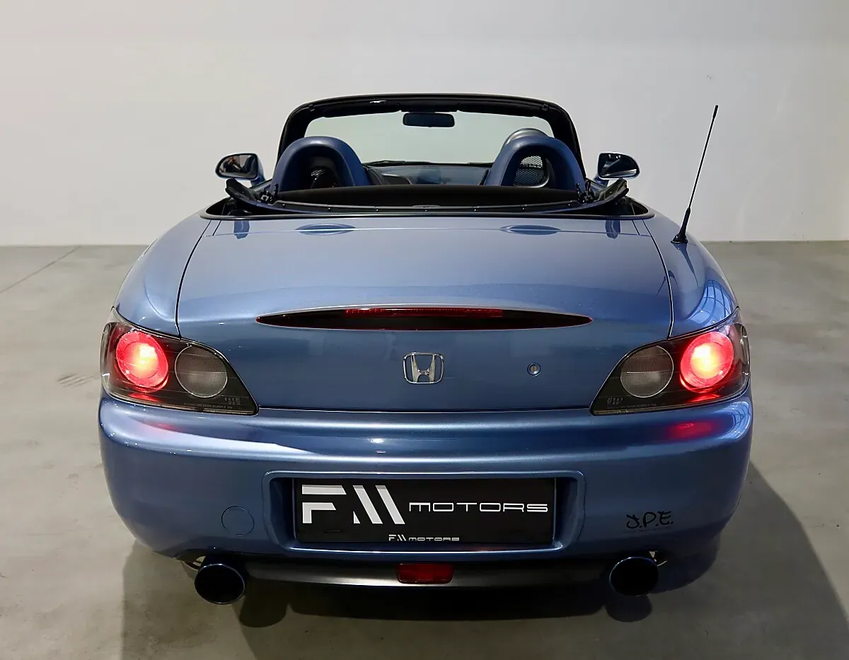 Honda S2000 2002 photo 3