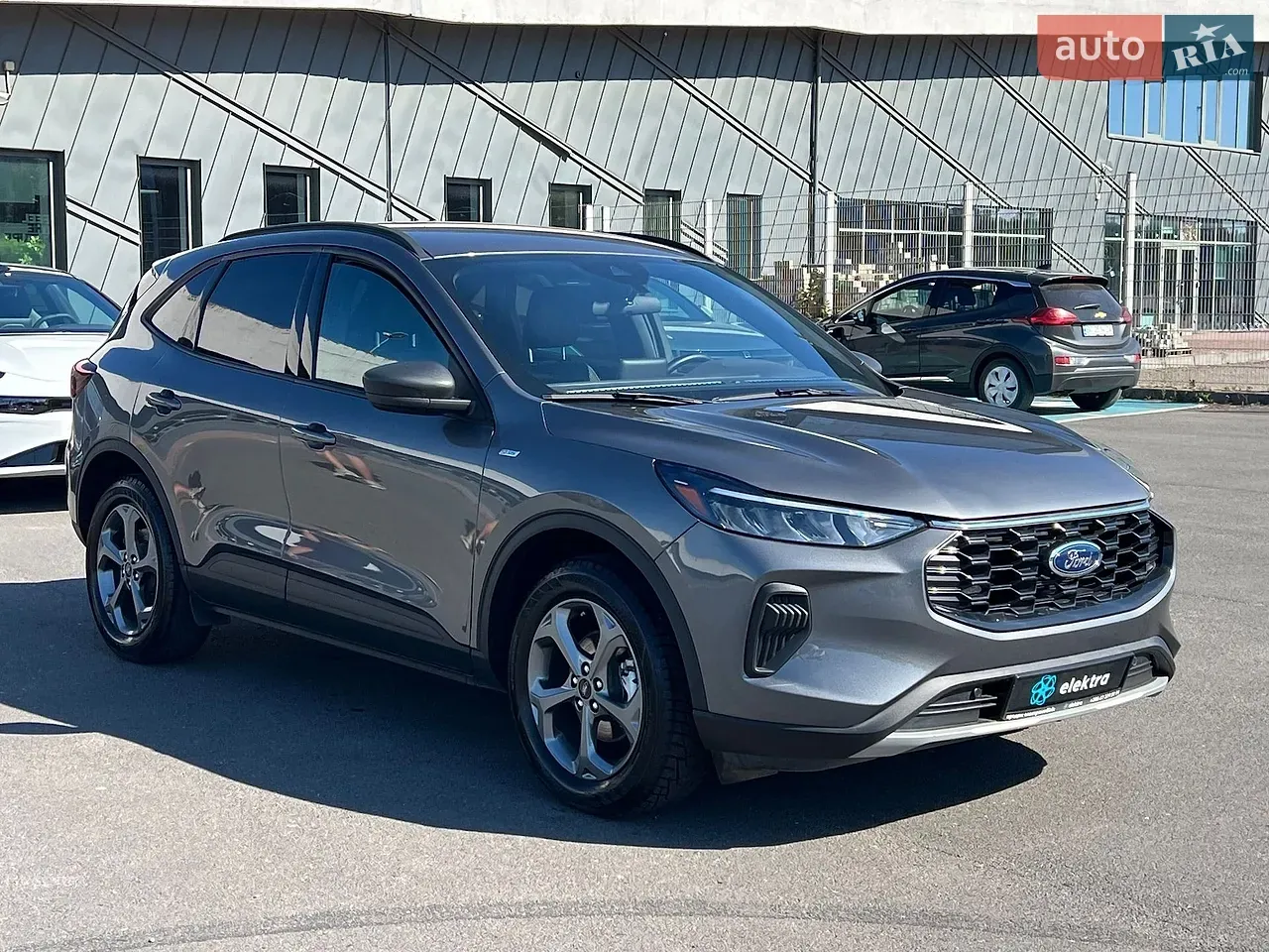Ford Escape 2025 photo 4