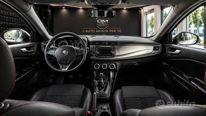 Alfa Romeo Giulietta 2014 photo 4
