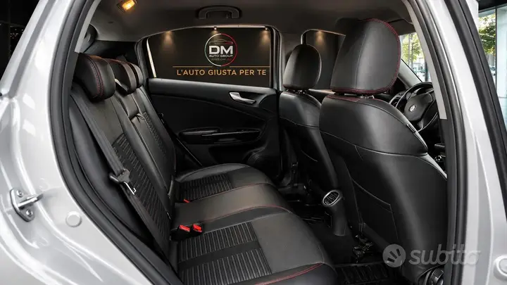 Alfa Romeo Giulietta 2014 photo 5