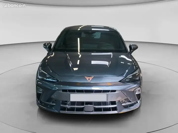 Cupra Leon 2025 photo 5