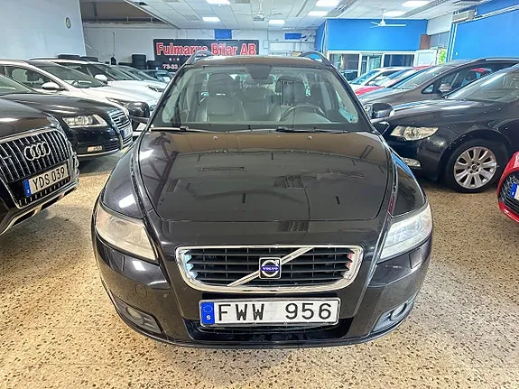 Volvo V50 2008 photo 2