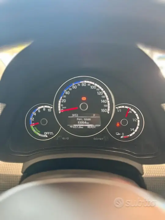 Volkswagen Up 2022 photo 3