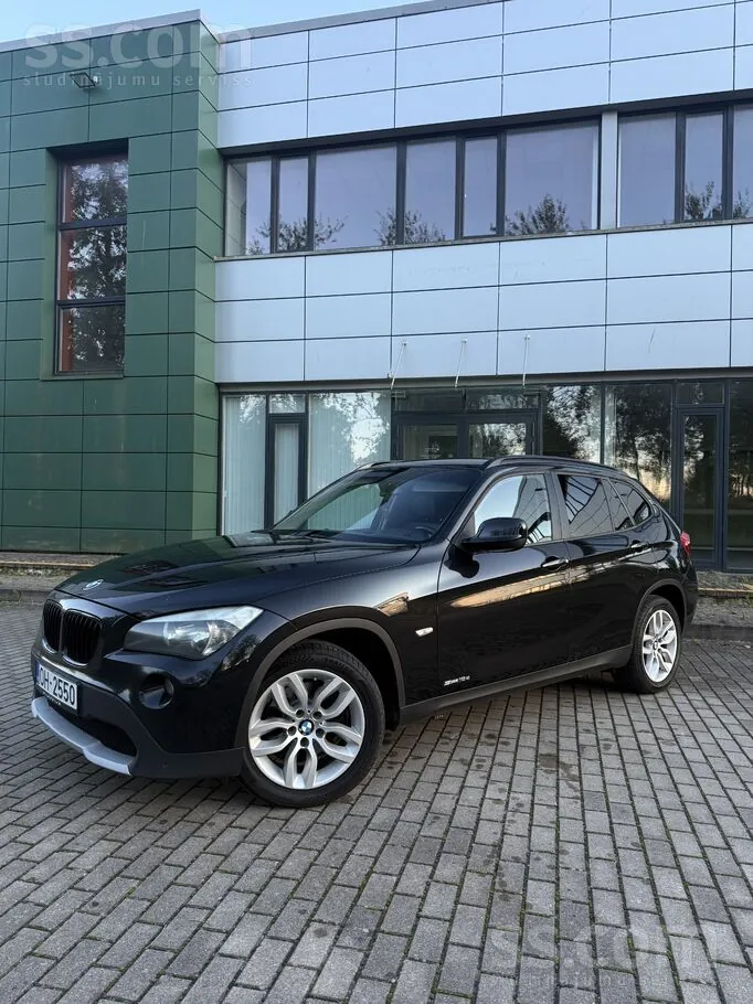 BMW X1