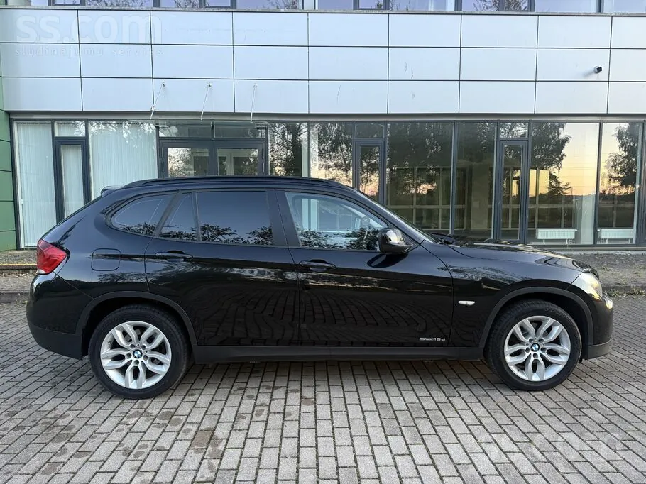 BMW X1 2011 photo 4