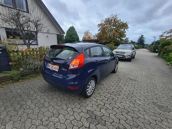 Ford Fiesta 2017 photo 3