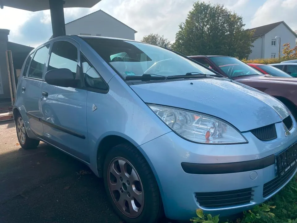 Mitsubishi Colt