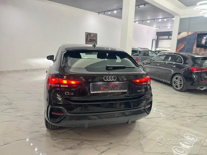 Audi Q3 2019 photo 4