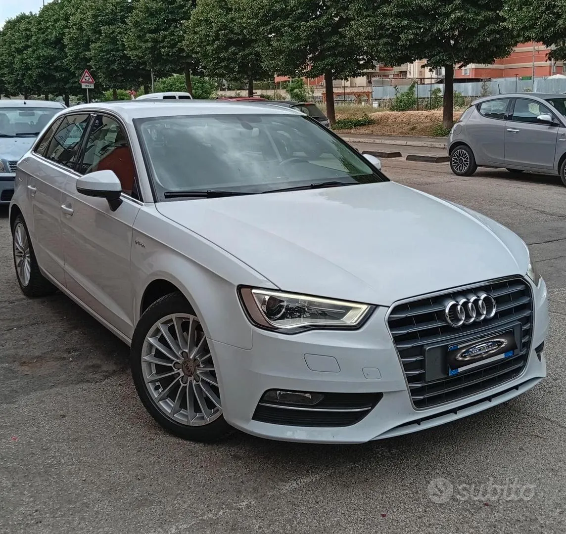 Audi A3 2015 photo 3