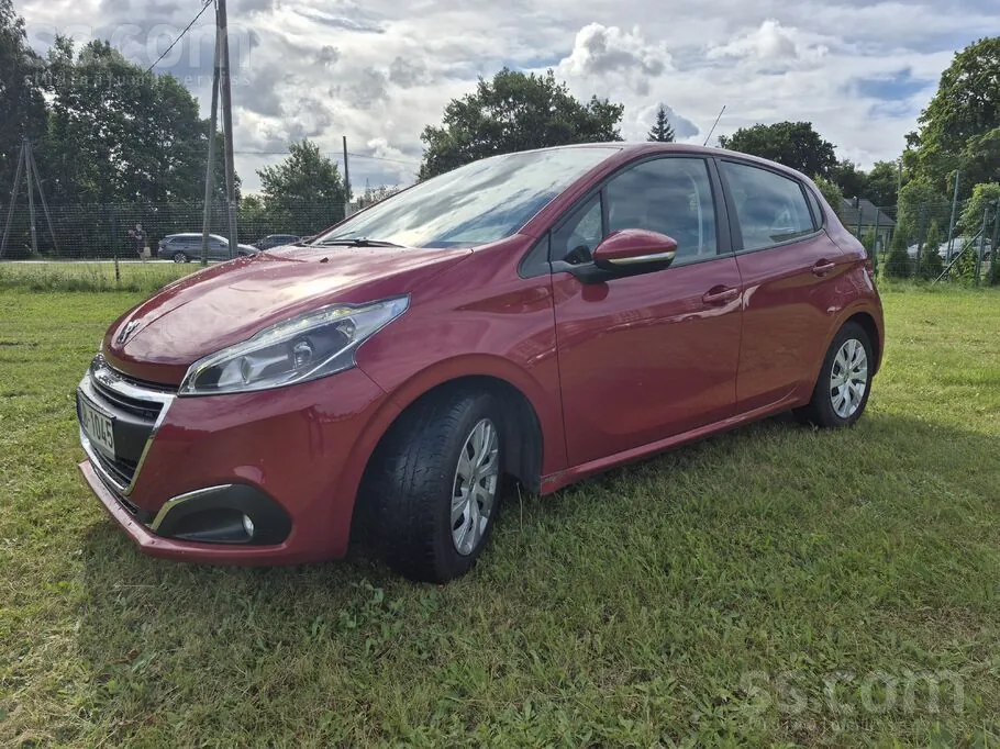 Peugeot 208 2017 photo 2