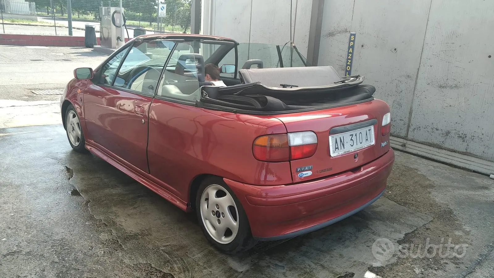 Fiat Punto 1996 photo 2