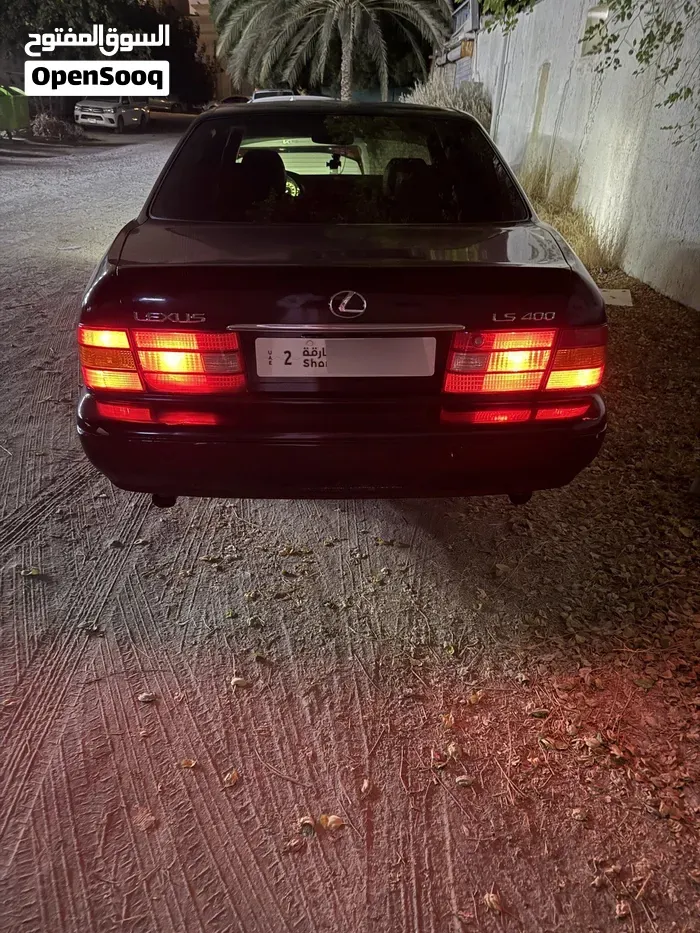 Lexus Ls 400 2000 photo 2