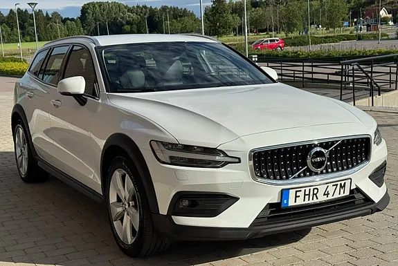 Volvo V60 2021 photo 4