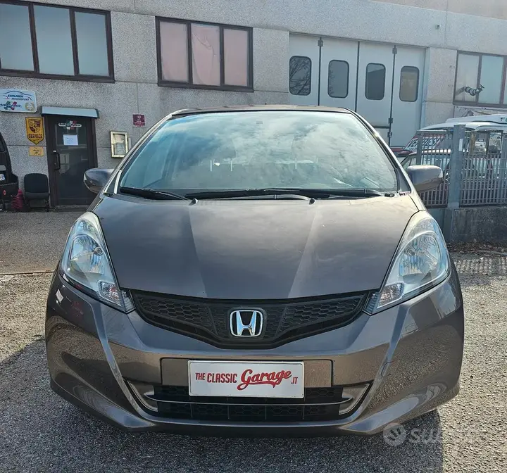 Honda Jazz 2013 photo 2