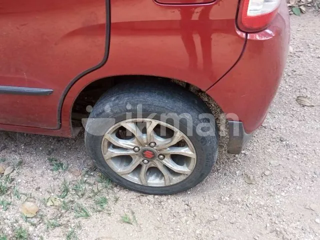 Suzuki Estilo 2010 photo 2