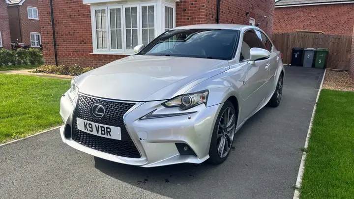 Lexus Is