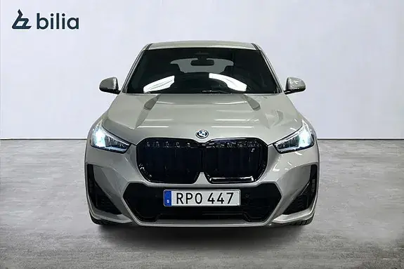 BMW Ix1 2024 photo 2