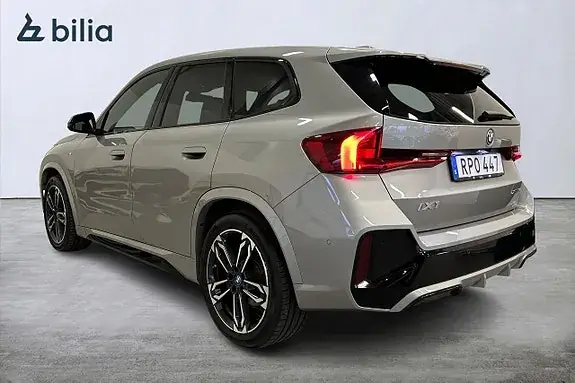 BMW Ix1 2024 photo 5