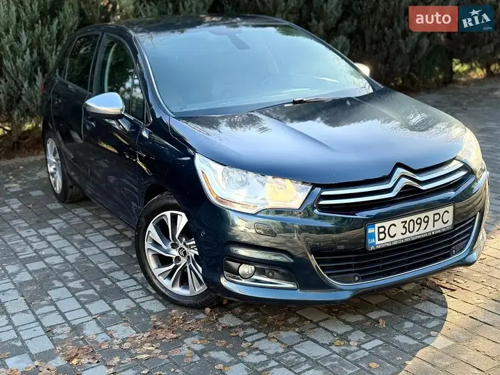Citroen C4 2011 photo 3