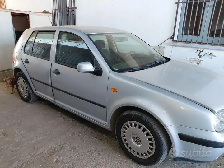 Volkswagen Golf 1998 photo 3
