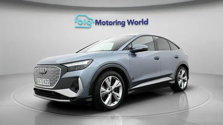 Audi Q4 E-Tron 2023 photo 2