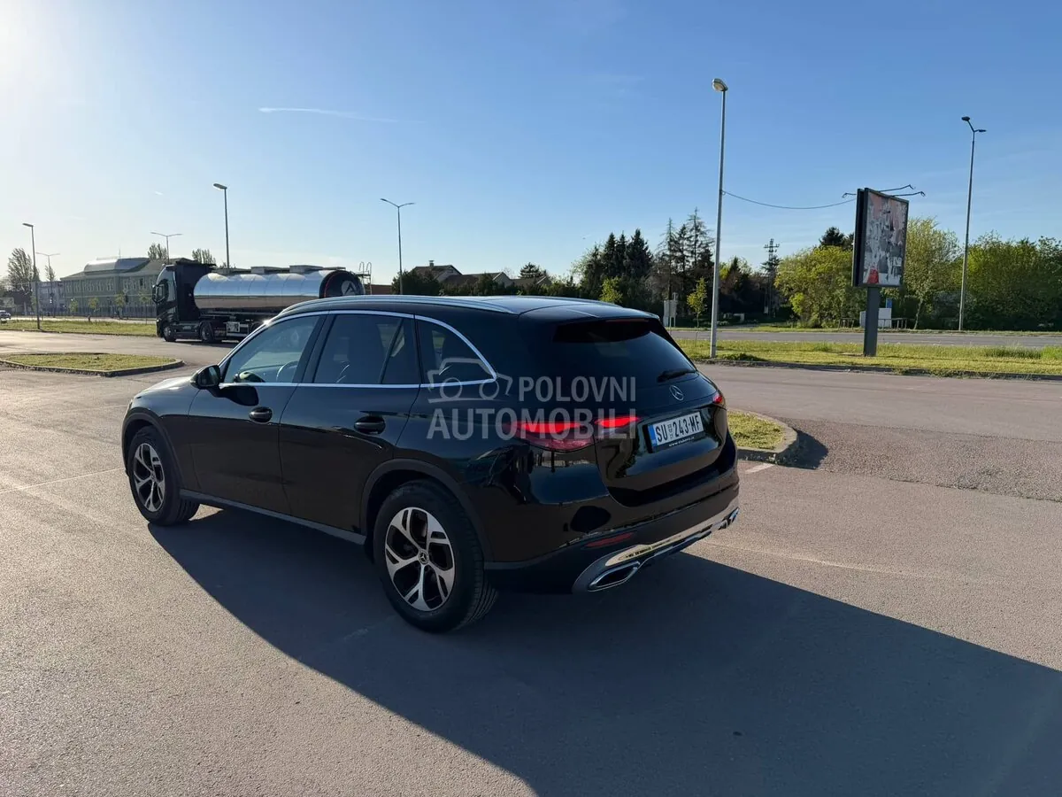 Mercedes-Benz Glc 200 2023 photo 3