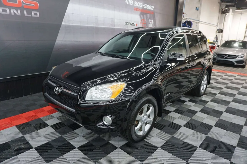 Toyota Rav4 2010 photo 2