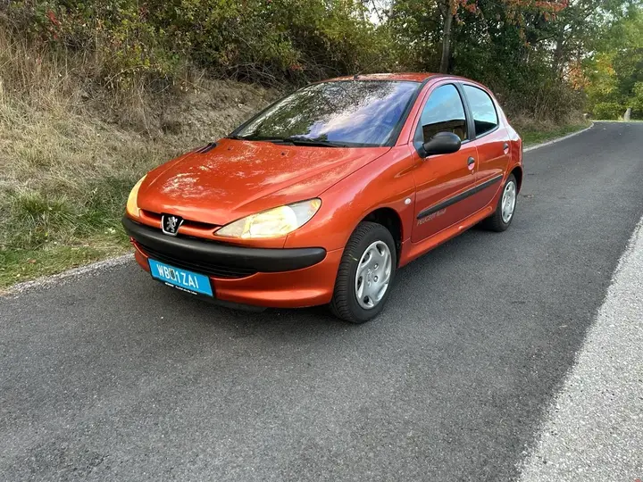 Peugeot 206