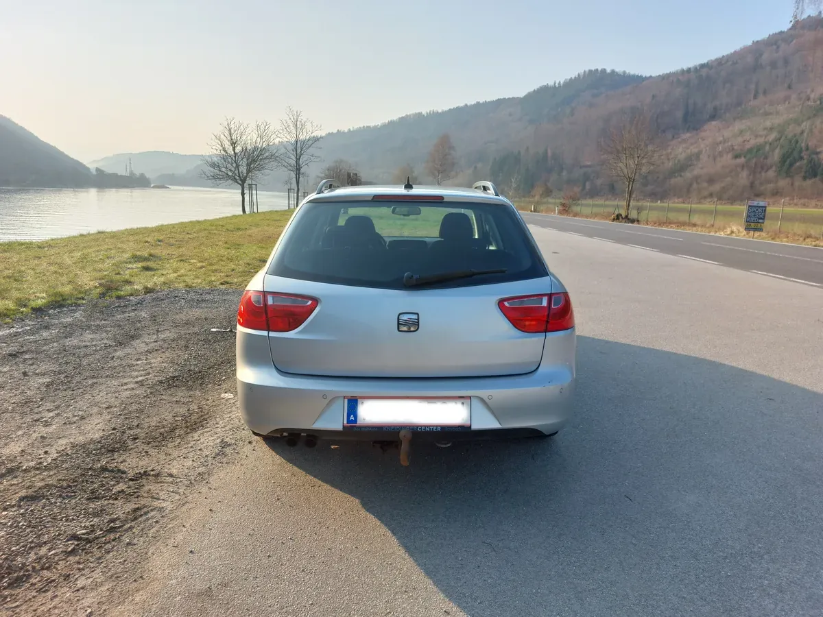 Seat Exeo 2011 photo 3