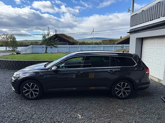 Volkswagen Passat 2019 photo 2